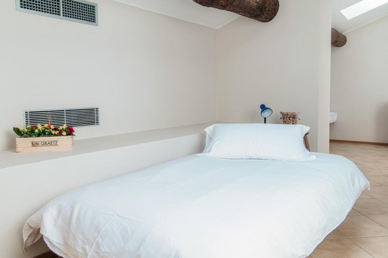 Appartement Grape Attic 72 - The House Of Travelers à Côme Extérieur photo